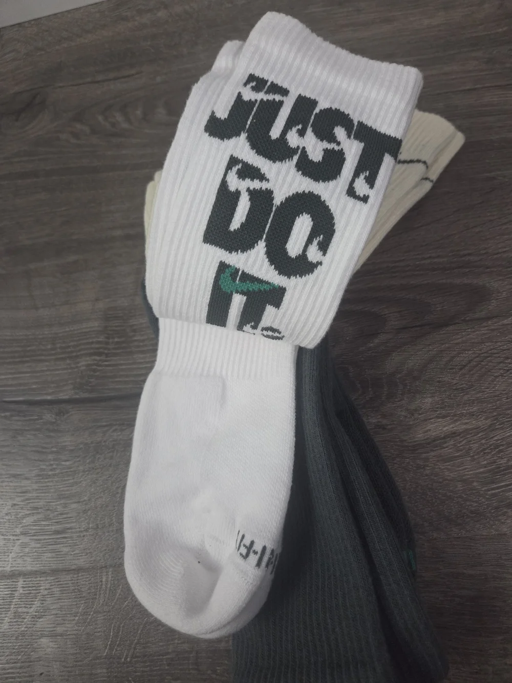 Mens Nike 3pk Everyday Plus Cushioned Crew Socks NEW